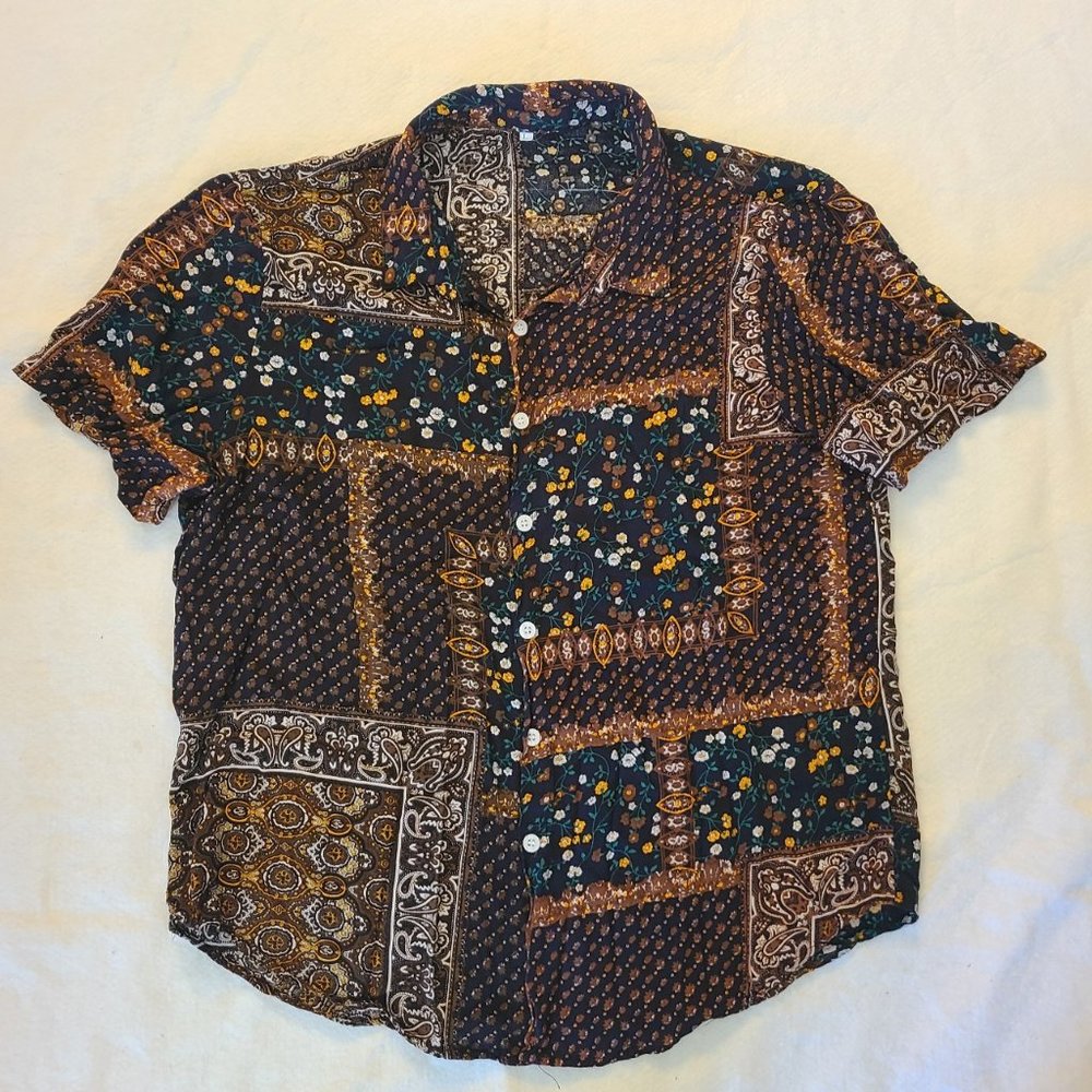 Super comfy shirt with some interesting pattern!